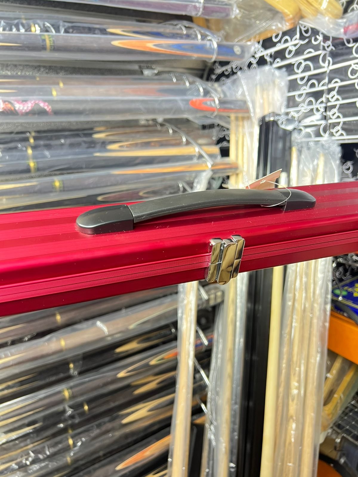 Valise Aluminium Rouge 3/4 — photo 3